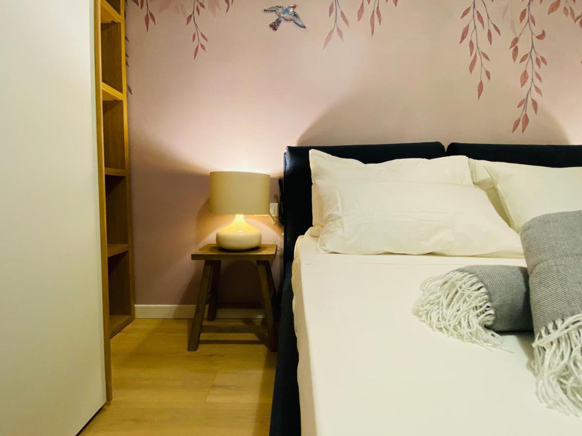 Piazzaborsa Charme Apartment Trieste Bagian luar foto